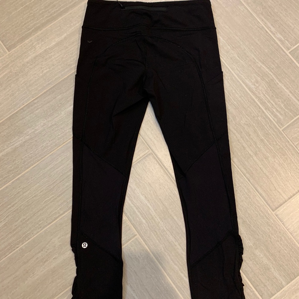 lululemon luxtreme 26” sz6